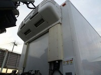 ISUZU Forward Refrigerator & Freezer Truck TKG-FRR90S1 (KAI) 2015 407,466km_18
