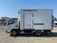 TOYOTA Dyna Refrigerator & Freezer Truck BDG-XZU308 2007 330,524km_5