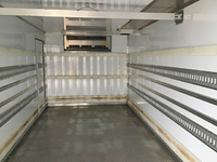 ISUZU Forward Refrigerator & Freezer Truck TKG-FRR90T2 2015 317,145km_5