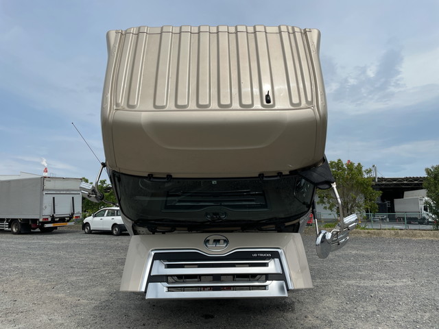 Japanese Used UD TRUCKSQuon Aluminum Wing 2PG-CG5CA 2019 for Sale 