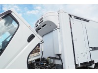 MITSUBISHI FUSO Canter Refrigerator & Freezer Truck TPG-FBA50 2017 28,164km_28