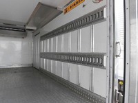 ISUZU Elf Refrigerator & Freezer Truck BKG-NLR85N 2011 401,000km_5