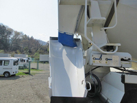 ISUZU Giga Mixer Truck QKG-CXZ77AT 2015 63,000km_4
