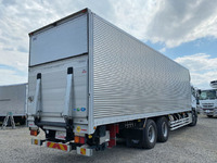 UD TRUCKS Quon Aluminum Van QKG-CD5ZA 2015 493,246km_2