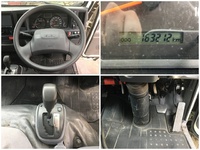 ISUZU Elf Panel Van TRG-NHR85AN 2016 163,212km_35