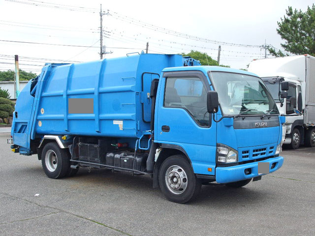 ISUZU Elf Garbage Truck PA-NPR81N 2004 210,000km