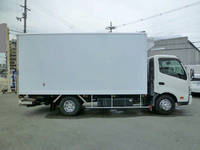 HINO Dutro Refrigerator & Freezer Truck TKG-XZU710M 2013 430,067km_5