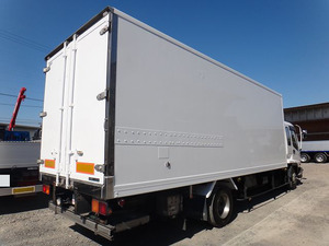 Forward Refrigerator & Freezer Truck_2