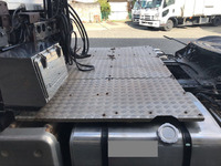 UD TRUCKS Quon Trailer Head ADG-GK4XLB 2007 533,009km_15