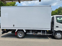 HINO Dutro Refrigerator & Freezer Truck TKG-XZU710M 2013 259,000km_6