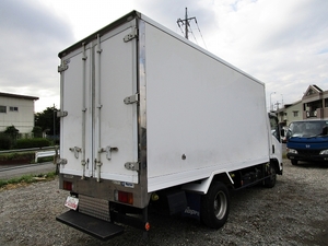 Elf Refrigerator & Freezer Truck_2