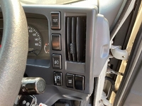 ISUZU Elf Aluminum Van TRG-NLR85AN 2015 224,000km_20