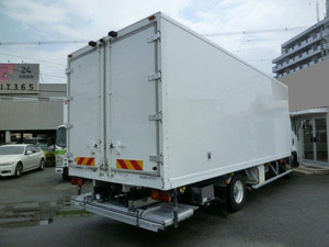 Forward Refrigerator & Freezer Truck_2