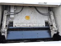 ISUZU Elf Garbage Truck BKG-NMR85AN 2007 106,000km_29