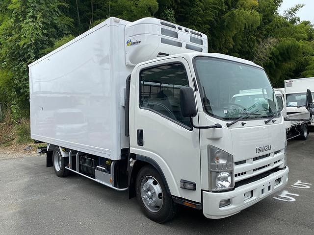 ISUZU Elf Refrigerator & Freezer Truck SKG-NPR85AN 2011 233,000km