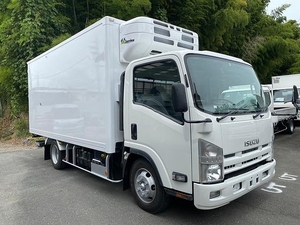 ISUZU Elf Refrigerator & Freezer Truck SKG-NPR85AN 2011 233,000km_1