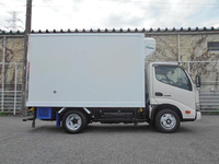 HINO Dutro Refrigerator & Freezer Truck TKG-XZU605M 2016 28,000km_5