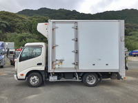 HINO Dutro Refrigerator & Freezer Truck TKG-XZU605M 2014 166,053km_5