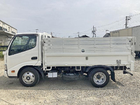 HINO Dutro Flat Body 2RG-XZC605M 2020 4,746km_8