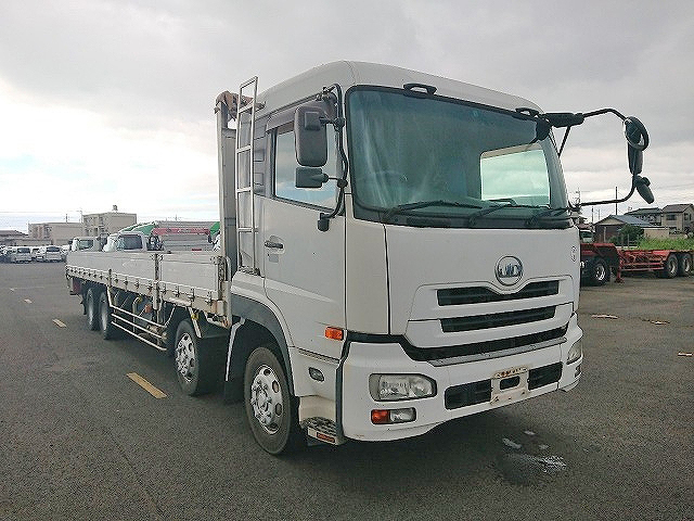 UD TRUCKS Quon Aluminum Block PKG-CG4ZA 2010 672,000km