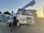 Condor Self Loader (With 3 Steps Of Cranes)