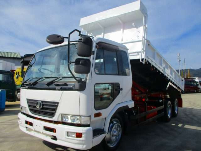 UD TRUCKS Condor Dump PK-PW37A 2005 180,000km