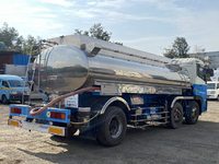 UD TRUCKS Quon Tank Lorry ADG-CV2YL 2009 599,140km_4