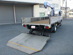 Elf Truck (With 4 Steps Of Cranes)_2