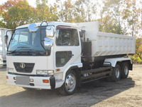 UD TRUCKS Condor Arm Roll Truck KL-PW25A 2005 156,000km_3