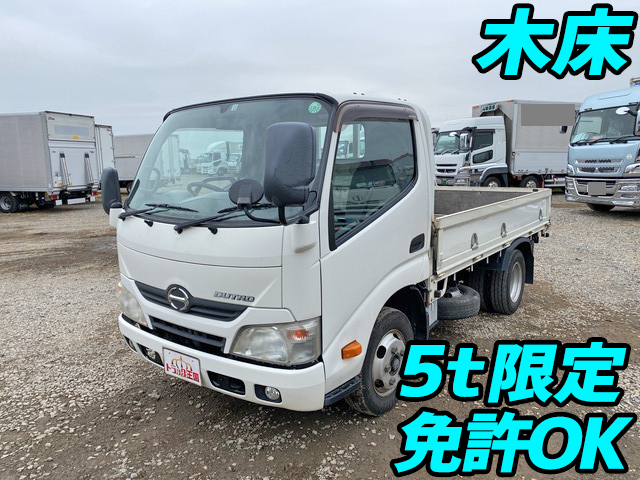 HINO Dutro Flat Body SKG-XZC605M 2011 142,989km