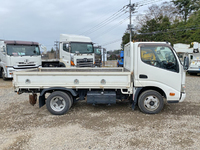 HINO Dutro Flat Body SKG-XZC605M 2011 142,989km_6