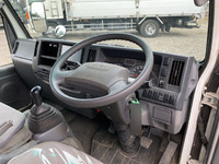 ISUZU Elf Double Cab TPG-NHR85A 2015 95,492km_26