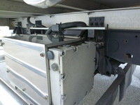 ISUZU Forward Refrigerator & Freezer Truck SKG-FRR90S2 2011 689,591km_27