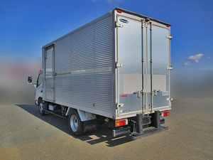 Dutro Aluminum Van_2