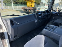 ISUZU Forward Refrigerator & Freezer Truck TKG-FRR90T2 2016 370,138km_27