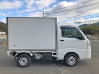 DAIHATSU Hijet Truck Refrigerator & Freezer Truck 3BD-S500P 2021 5,055km_7