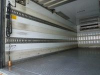 ISUZU Forward Refrigerator & Freezer Truck TKG-FRR90S2 2014 546,174km_11