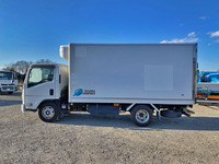 ISUZU Elf Refrigerator & Freezer Truck TSG-NPR85AN 2016 145,527km_6