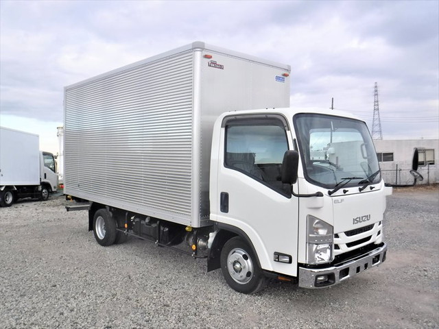 ISUZU Elf Aluminum Van TRG-NLR85AN 2019 2,000km