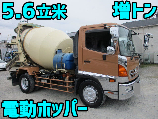 HINO Ranger Mixer Truck LKG-FJ7JDAA 2015 126,000km