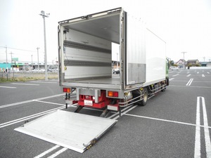 Forward Refrigerator & Freezer Truck_2