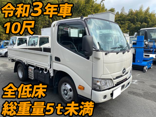 HINO Dutro Flat Body 2RG-XZU605M 2021 400km