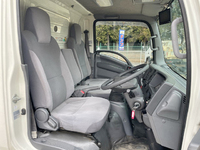 ISUZU Elf Aluminum Van TRG-NLR85AN 2017 179,485km_31