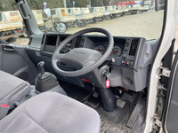 ISUZU Elf Aluminum Van TRG-NLR85AN 2017 179,485km_33