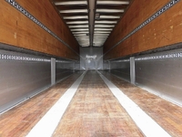 ISUZU Giga Trailer Head QKG-EXD52BE 2017 497,000km_9