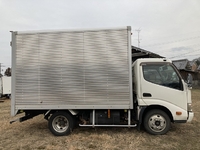 HINO Dutro Aluminum Van SKG-XZU605M 2012 253,600km_4