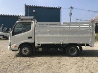 HINO Dutro Flat Body TKG-XZU605M 2016 77,370km_7