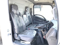 ISUZU Elf Aluminum Van TRG-NLR85AN 2016 18,389km_29