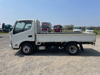 HINO Dutro Flat Body TKG-XZC605M 2017 126,698km_5