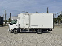 HINO Dutro Refrigerator & Freezer Truck TQG-XKU710M 2014 456,412km_5